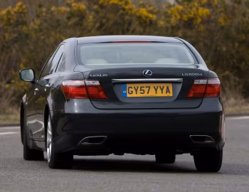 Lexus LS 600h L [UK-spec] (UVF45) '2009–12