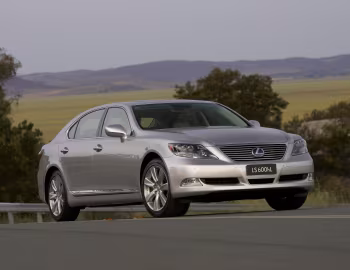 Lexus LS 600h L [Australia] (UVF45) '2007–09