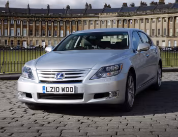 Lexus LS 600h L [UK-spec] (UVF45) '2009–12