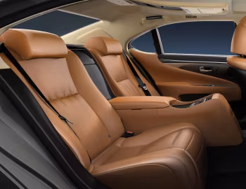 Інтэр'ер 2013–17 Lexus LS 600h L [North America] '2012–17