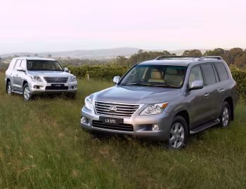 Lexus LX 570 [Australia] (URJ200) '2008–12