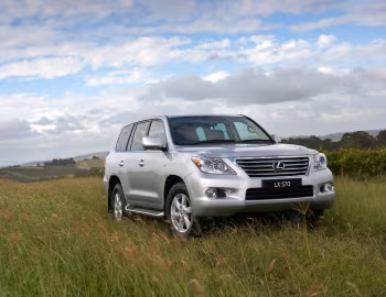 Lexus LX 570 [Australia] (URJ200) '2008–12