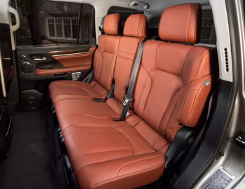 Interior 2016–21 Lexus LX 570 [North America] (URJ200) '2015–21