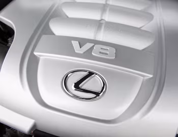 Under The Hood 2013–15 Lexus LX 570 [North America] (URJ200) '2012–15