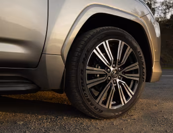 2025–pr. Lexus LX 700h Luxury [North America] '2025–pr.