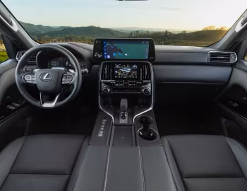 Panneau avant 2025–pr. Lexus LX 700h Overtrail [North America] '2025–pr.