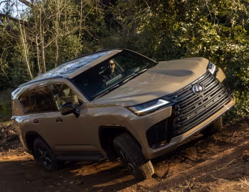 2025–pr. Lexus LX 700h Overtrail [North America] '2025–pr.