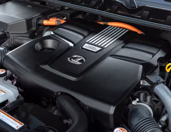 Sous la capuche 2025–pr. Lexus LX 700h Overtrail [North America] '2025–pr.