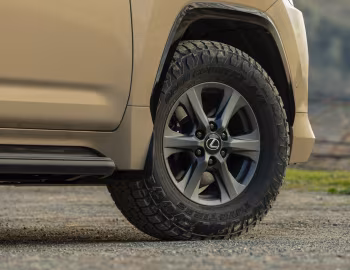 2025–pr. Lexus LX 700h Overtrail [North America] '2025–pr.