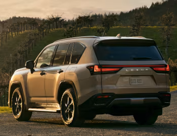 2025–pr. Lexus LX 700h Overtrail [North America] '2025–pr.