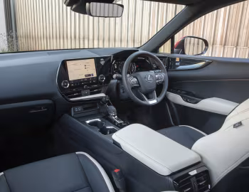 Передня панель Lexus NX 250 [Australia] '2022–н.ч.