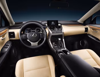 Передня панель 2015–17 Lexus NX 300h [North America] '2014–17