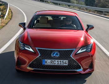 Lexus RC 300h [Worldwide] '2018–25