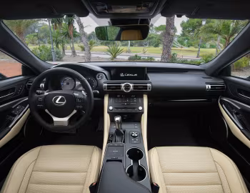 Передня панель Lexus RC 300h [Worldwide] '2018–25