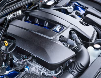 Під капотом Lexus RC F [UK-spec] '2014–19