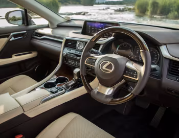 Передня панель Lexus RX 350L [South Africa] '2018–19