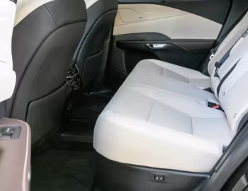 Intérieur Lexus RX 450h+ [EU-spec] '2023–pr.