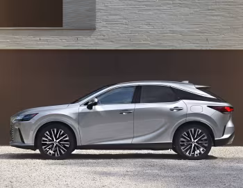Lexus RX 450h+ AWD [Worldwide] '2022–至今