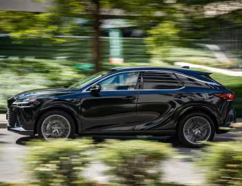 Lexus RX 450h+ [EU-spec] '2023–pr.