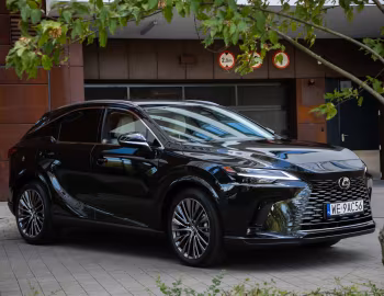 Lexus RX 450h+ [EU-spec] '2023–pr.