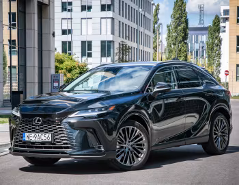 Lexus RX 450h+ [EU-spec] '2023–pr.