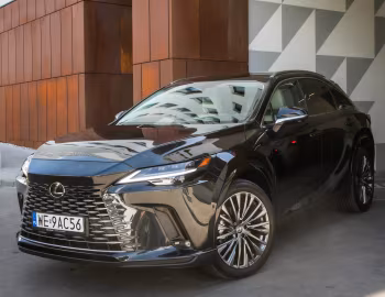 Lexus RX 450h+ [EU-spec] '2023–pr.