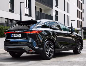 Lexus RX 450h+ [EU-spec] '2023–pr.