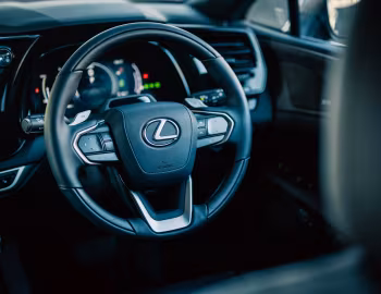 Інтэр'ер Lexus RX 450h+ AWD [Japan] '11.2022–н.ч.