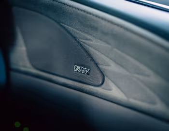 Інтэр'ер Lexus RX 450h+ AWD [Japan] '11.2022–н.ч.