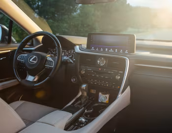Передня панель 2020–22 Lexus RX 450hL [North America] '2019–22