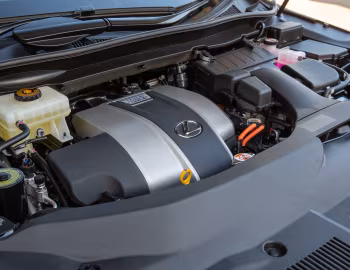 Під капотом Lexus RX 450hL [UK-spec] '2019–22