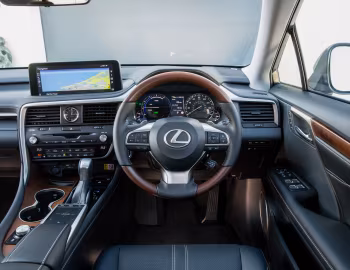 Передня панель Lexus RX 450hL [UK-spec] '2019–22