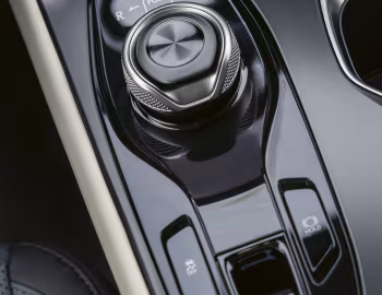 Interior Lexus RZ 450e [EU-spec] '2022–pr.