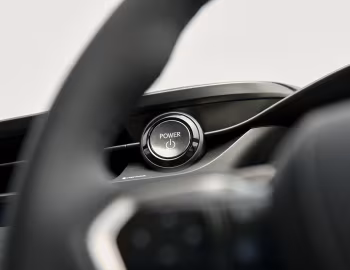 Інтер'єр Lexus RZ 500e [South Africa] '2026