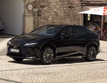 Lexus RZ 500e Luxury [EU-spec] '2025–pr.