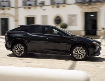 Lexus RZ 500e Luxury [EU-spec] '2025–pr.