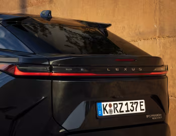 Lexus RZ 500e Luxury [EU-spec] '2025–pr.