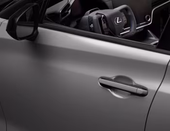 Lexus RZ 550e F SPORT [EU-spec] '2025–pr.