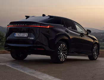 Lexus RZ 500e Luxury [EU-spec] '2025–pr.