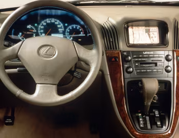 Передня панель Lexus SLV Concept (XU10) '02.1997