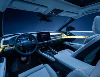 Передня панель 2027 Lexus TZ 450e AWD [North America] '2027