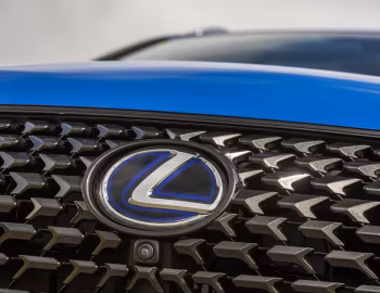 Logo Lexus UX 300e [Worldwide] '2020–pr.