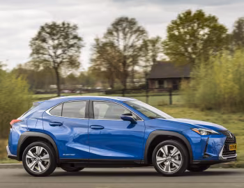 Lexus UX 300e [Worldwide] '2020–н.в.