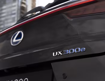 Lexus UX 300e [Australia] '2021–pr.