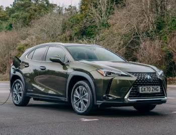 Lexus UX 300e [UK-spec] '2021–pr.