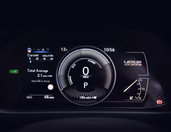 Cruscotto Lexus UX 300e [UK-spec] '2021–pr.