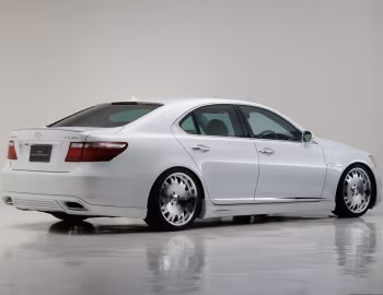 WALD Lexus LS 460 (USF40) '2006