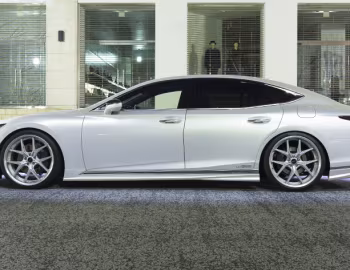 WALD Lexus LS 500h Executive Line '2017–20