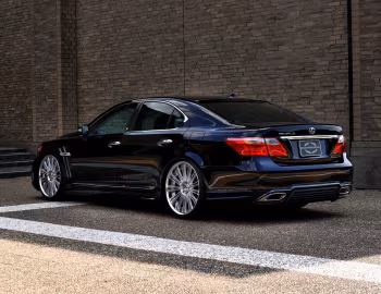 WALD Lexus LS 600h Executive Line (UVF45) '2010–12