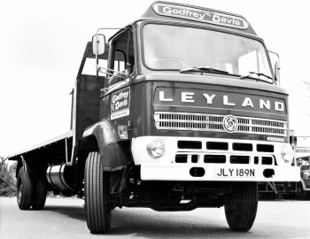 Leyland Clydesdale Flatbed lorry '1975–80